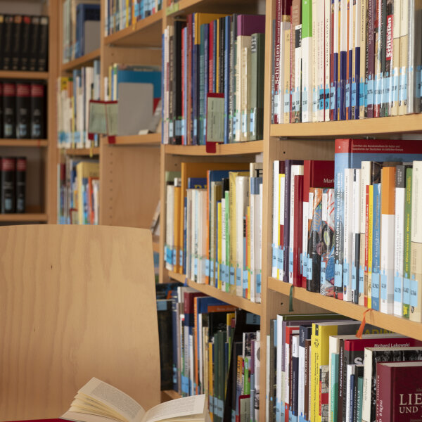 Lesesaal der Bibliothek